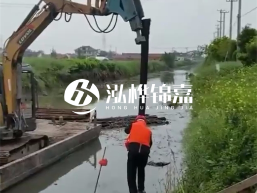 水挖打木樁專業(yè)團(tuán)隊(duì)泓樺錦嘉-最大可以打幾米的木樁？
