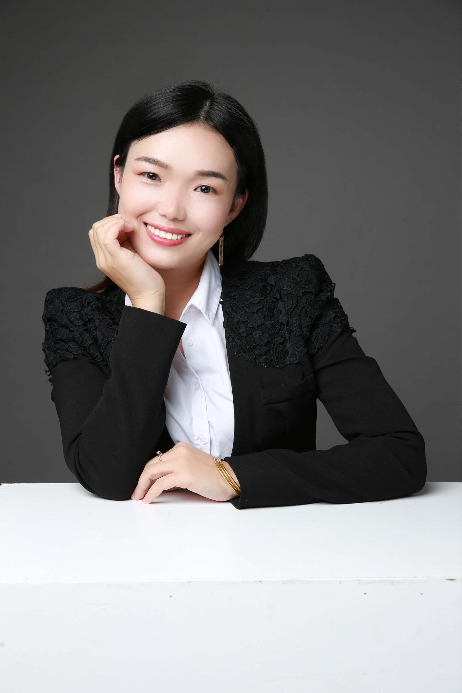 嚴向榮-君林集團銷售經(jīng)理