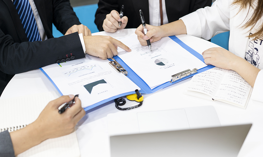 離岸公司BVI董事會(huì)議公證，大使館認(rèn)證怎么辦理!