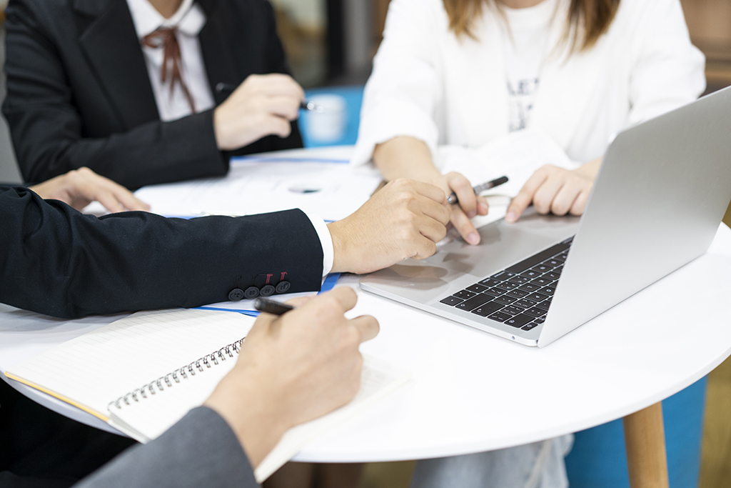 2025高新技術(shù)企業(yè)代理記賬公司：如何選擇專業(yè)代理并享受最大政策紅利